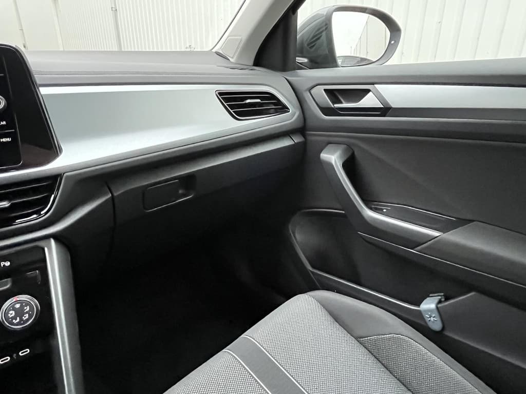 Volkswagen T-Roc 1.0 TSI Life thumbnail 57