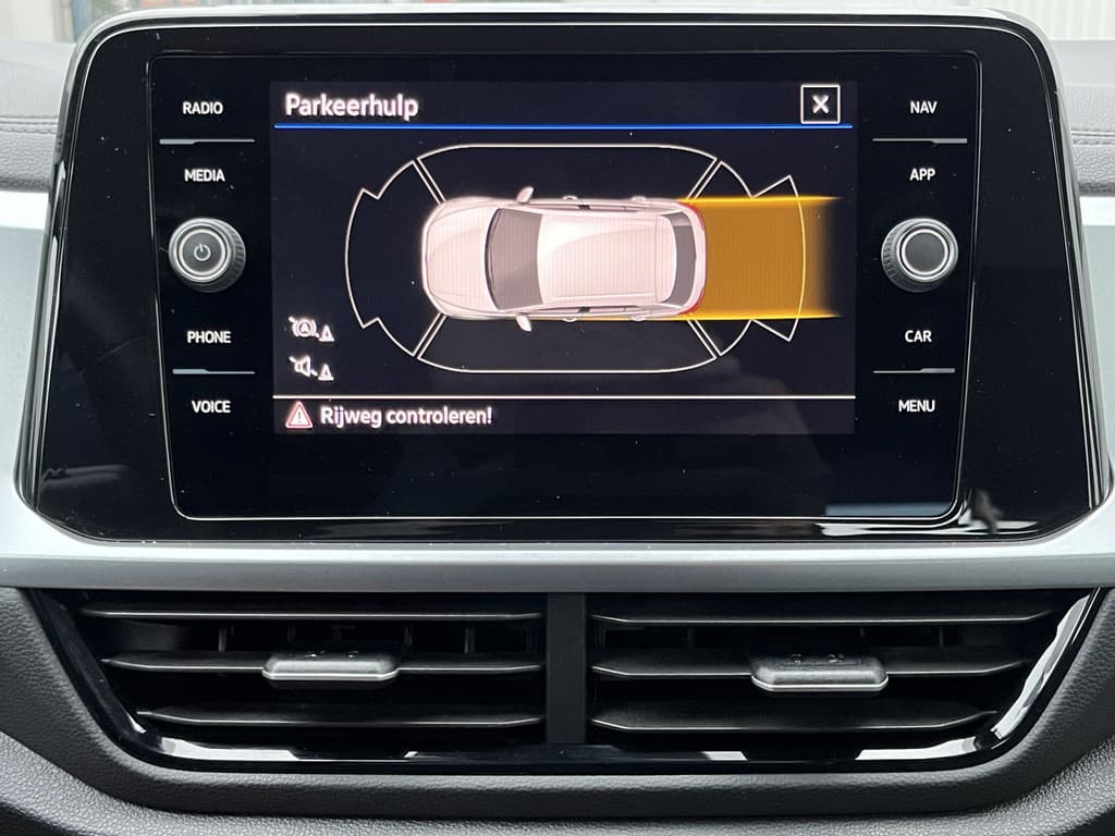 Volkswagen T-Roc 1.0 TSI Life thumbnail 7