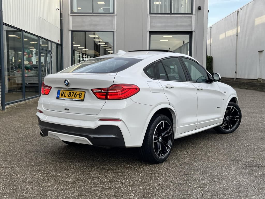 BMW X4 xDrive20i High Executive M Sport Edition thumbnail 2