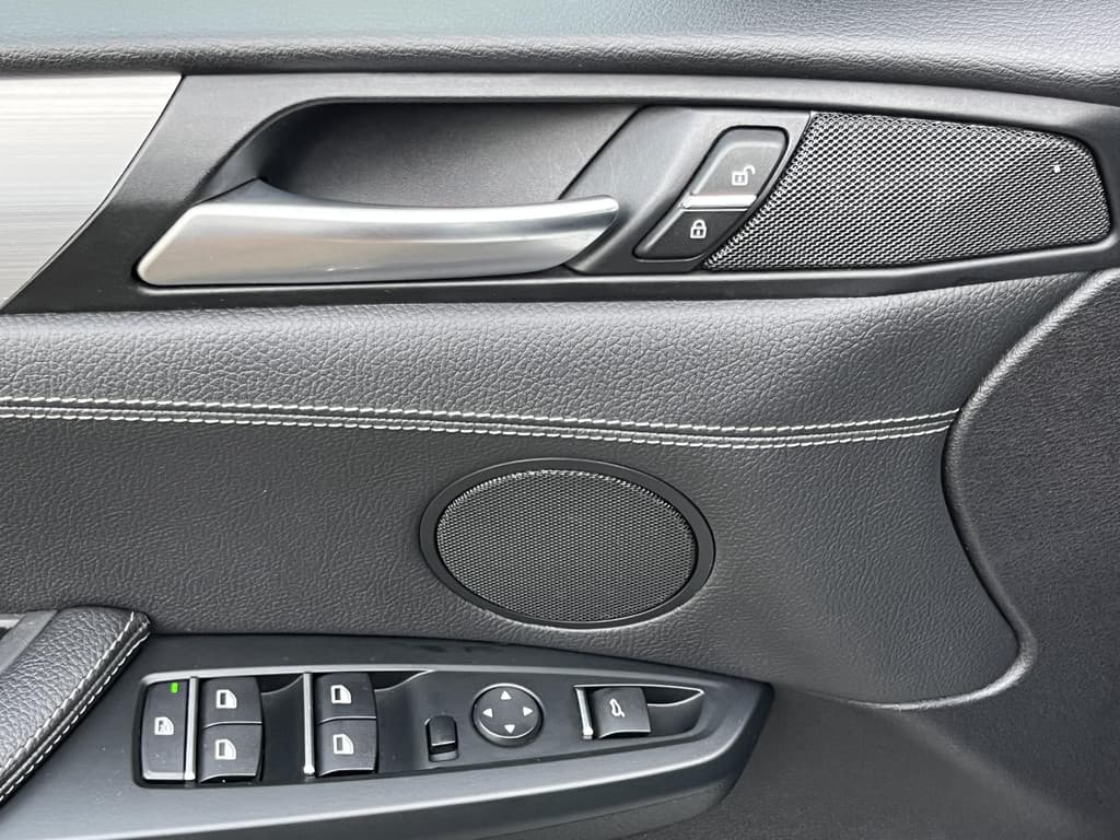 BMW X4 xDrive20i High Executive M Sport Edition thumbnail 11