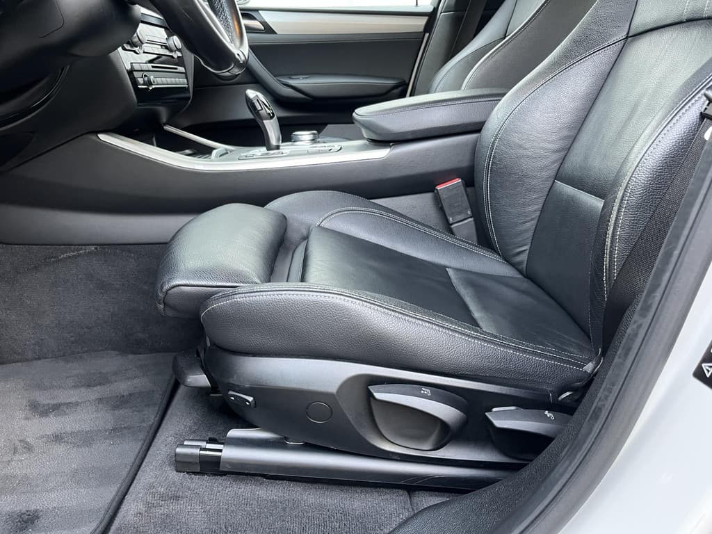 BMW X4 xDrive20i High Executive M Sport Edition thumbnail 17