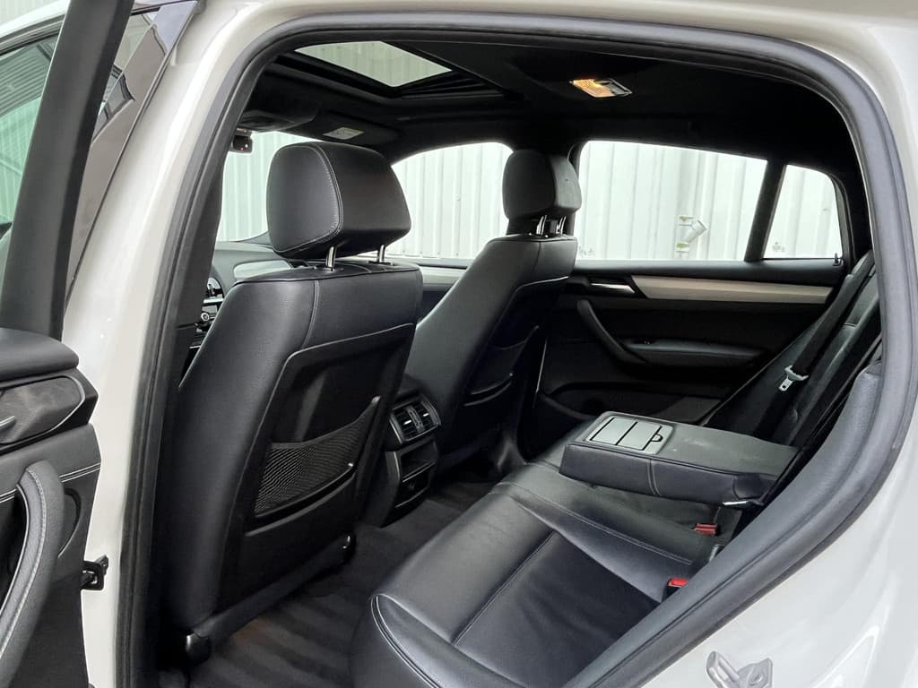 BMW X4 xDrive20i High Executive M Sport Edition thumbnail 22