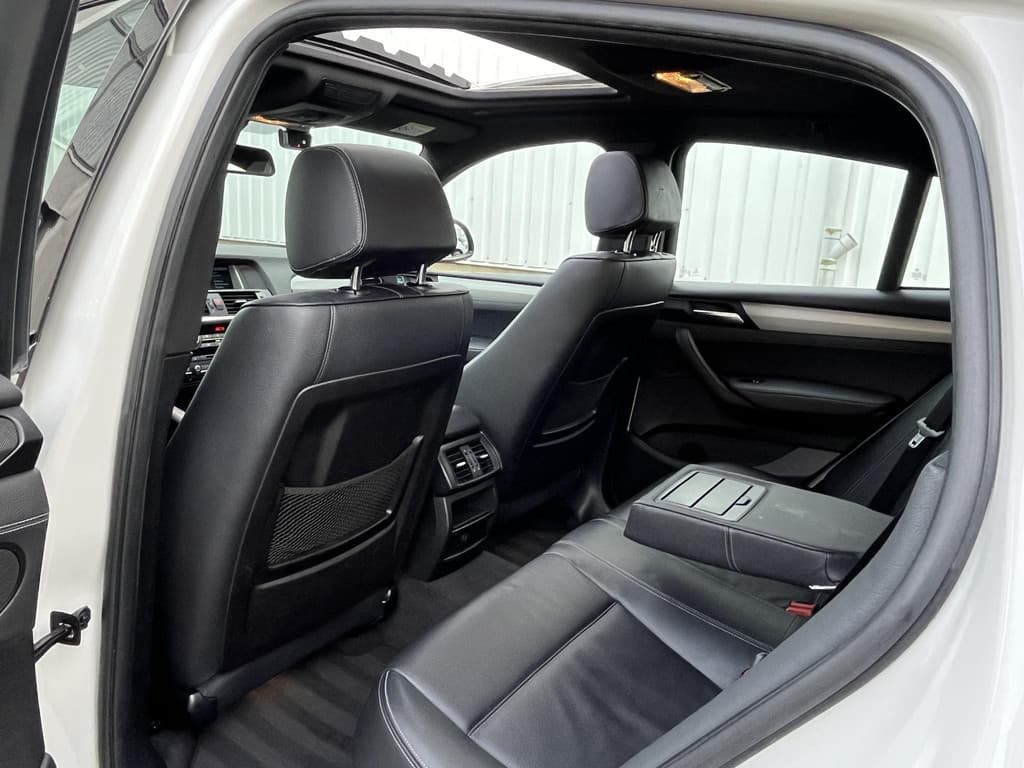 BMW X4 xDrive20i High Executive M Sport Edition thumbnail 23