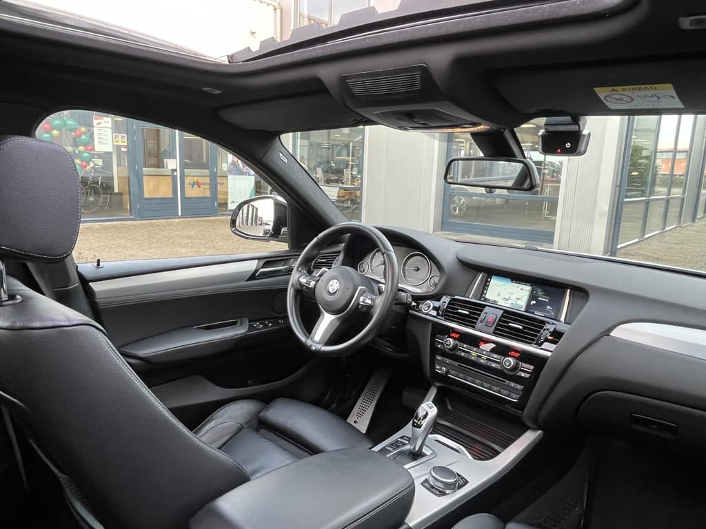 BMW X4 xDrive20i High Executive M Sport Edition thumbnail 38