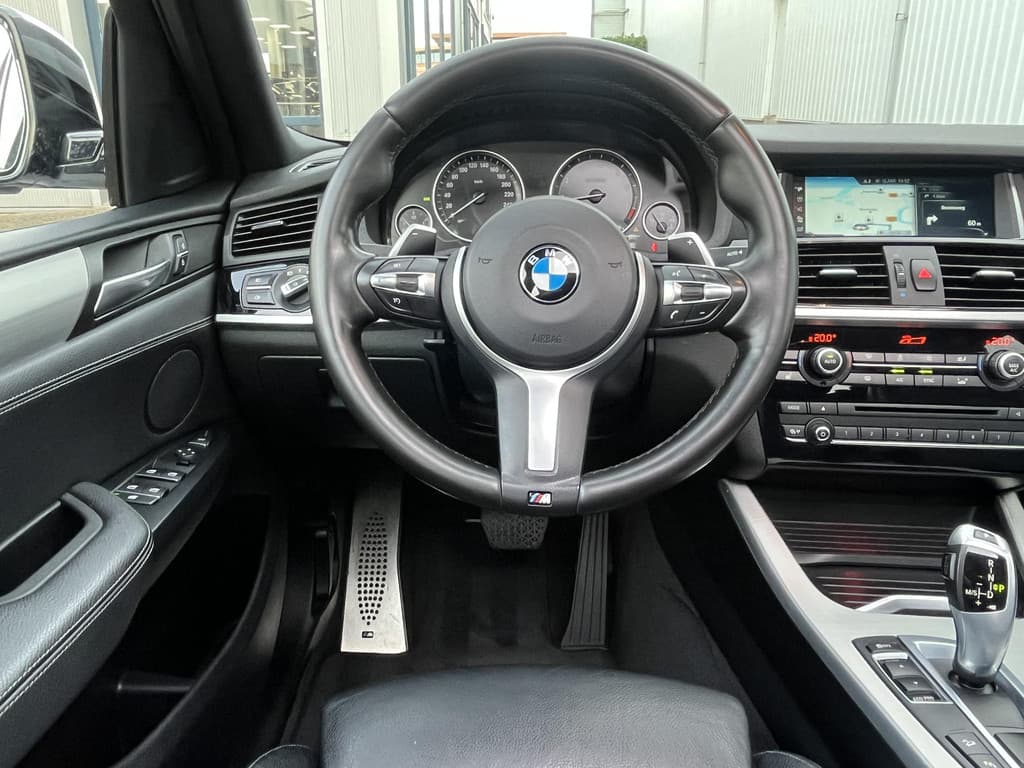 BMW X4 xDrive20i High Executive M Sport Edition thumbnail 39