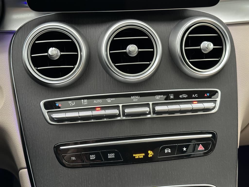 Mercedes-Benz GLC Coupé 300e 4MATIC Business Solution Luxury thumbnail 58