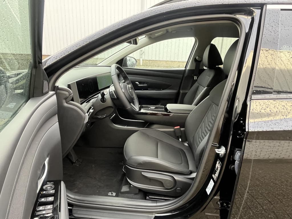 Hyundai Tucson 1.6 T-GDI PHEV Comfort Smart thumbnail 8