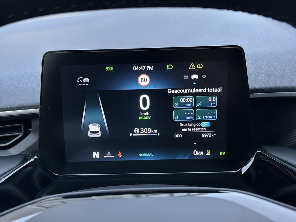 MG MG3 Hybrid+ 1.5 Hybrid+ Luxury thumbnail 4