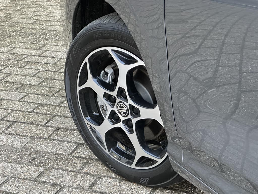 MG MG3 Hybrid+ 1.5 Hybrid+ Luxury thumbnail 33