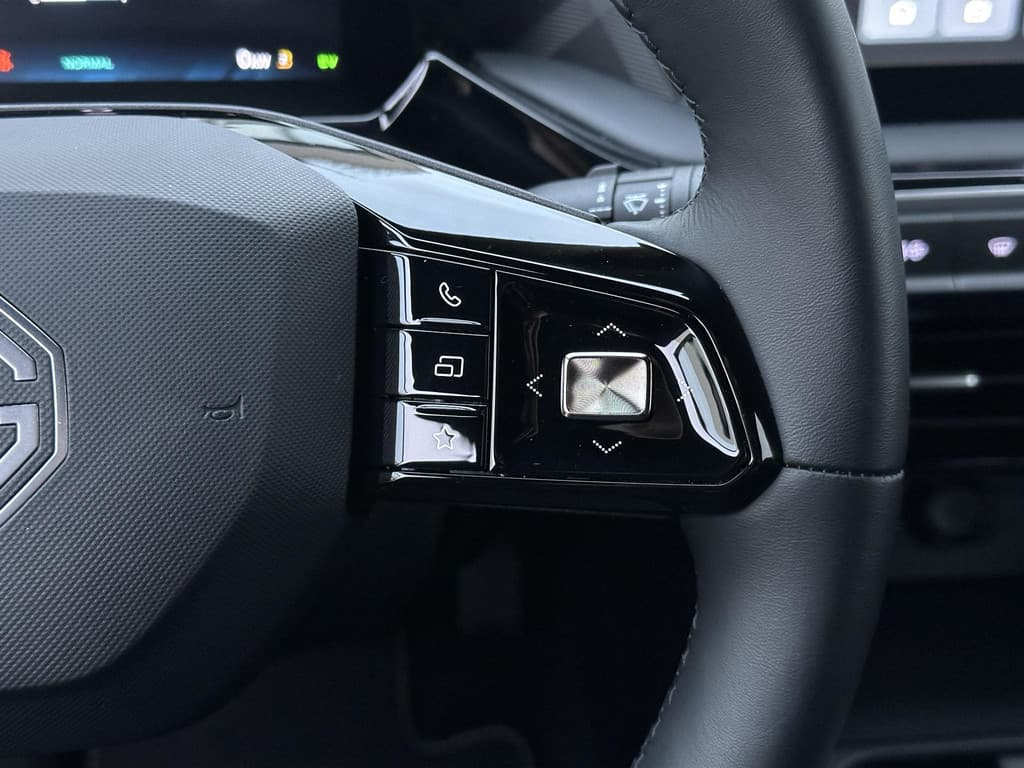 MG MG3 Hybrid+ 1.5 Hybrid+ Luxury thumbnail 36