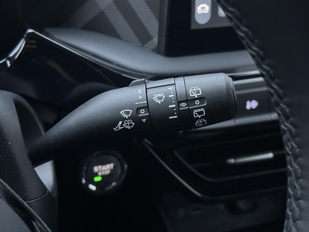 MG MG3 Hybrid+ 1.5 Hybrid+ Luxury thumbnail 42