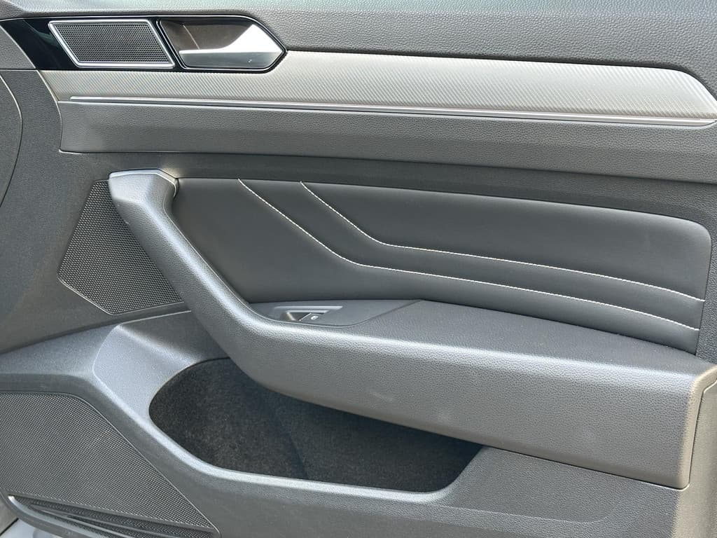 Volkswagen Passat Variant 2.0 TSI 272PK 4Motion Elegance Business R thumbnail 24