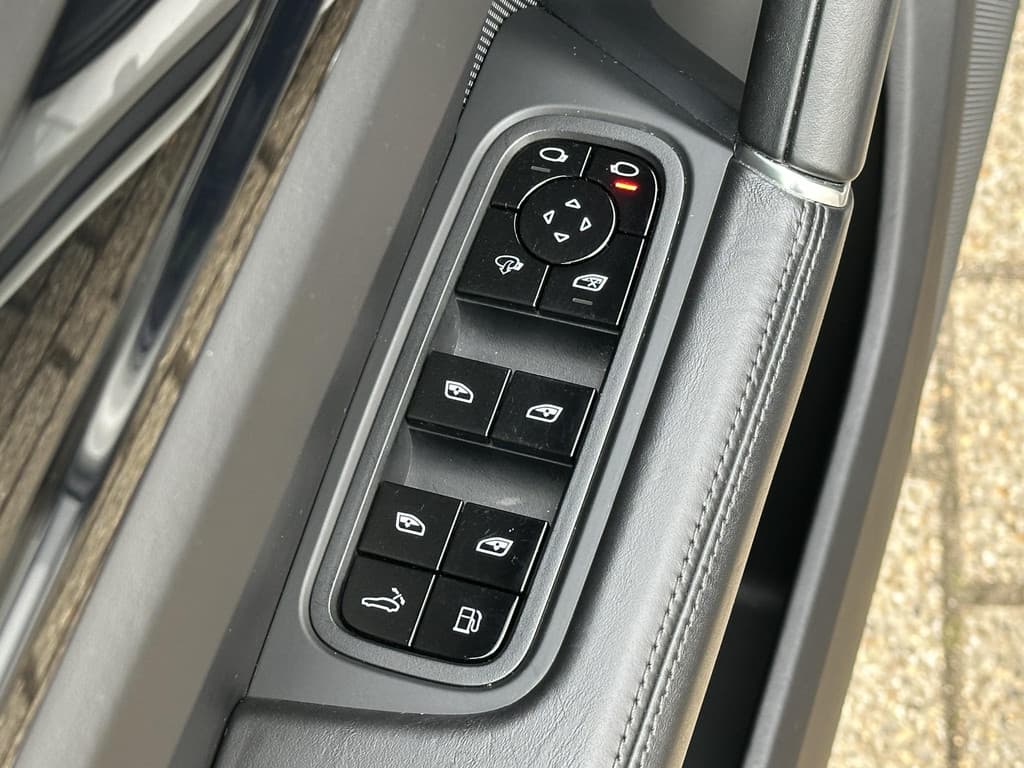 Porsche Cayenne 3.0 E-Hybrid thumbnail 23