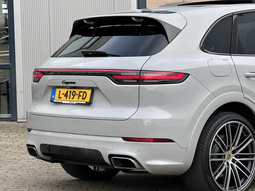Porsche Cayenne 3.0 E-Hybrid thumbnail 33