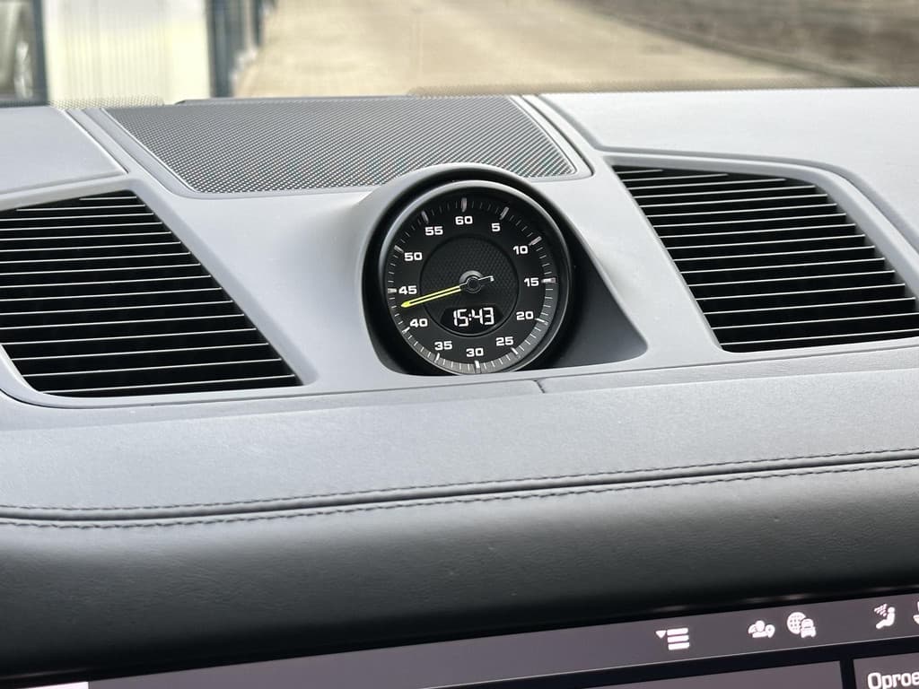 Porsche Cayenne 3.0 E-Hybrid thumbnail 41