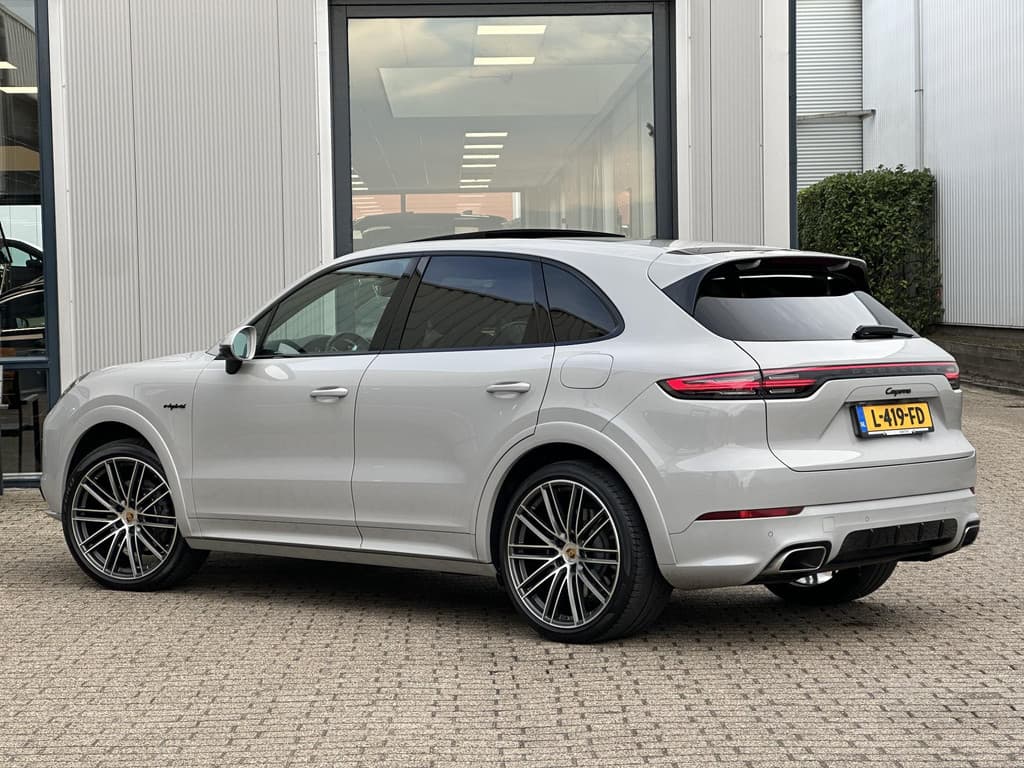 Porsche Cayenne 3.0 E-Hybrid thumbnail 54