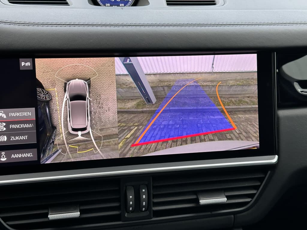 Porsche Cayenne 3.0 E-Hybrid thumbnail 56