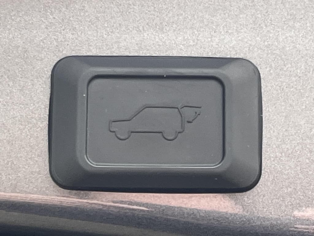 Toyota RAV4 2.5 Hybrid AWD Style thumbnail 24