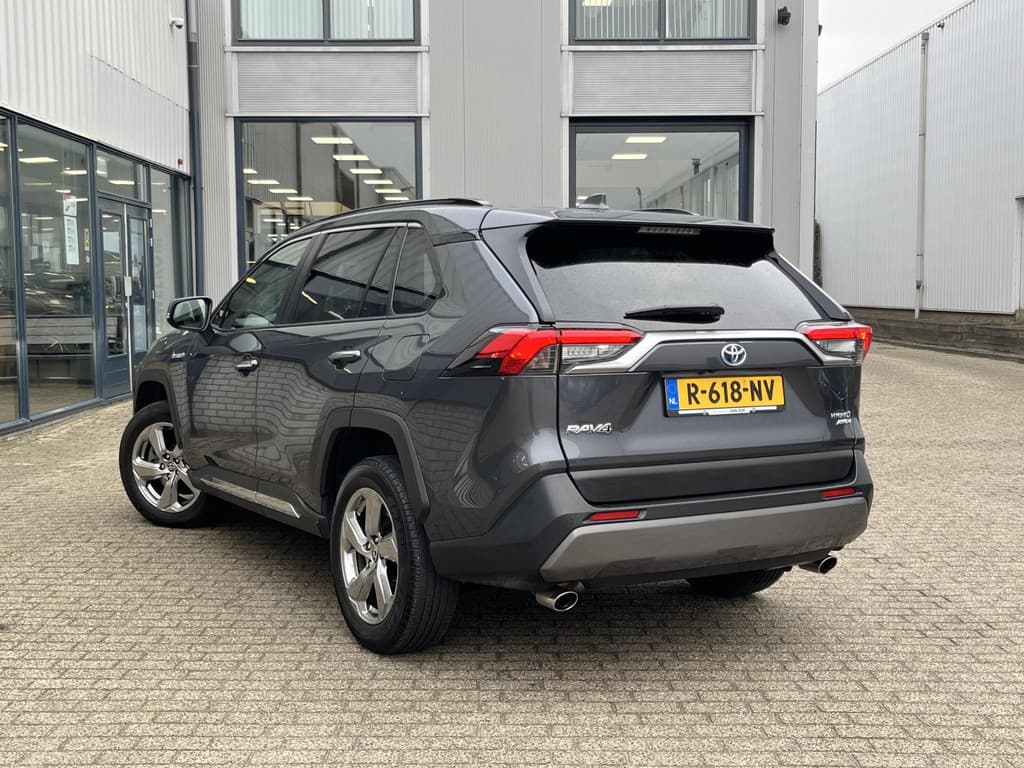 Toyota RAV4 2.5 Hybrid AWD Style thumbnail 32