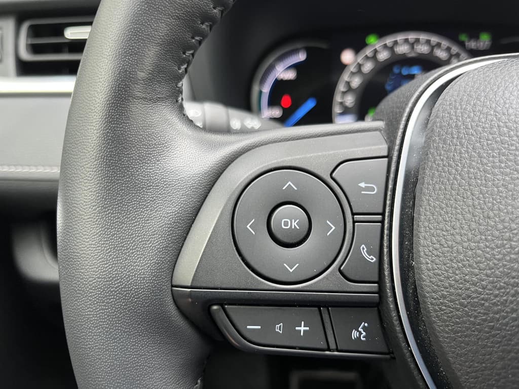 Toyota RAV4 2.5 Hybrid AWD Style thumbnail 37