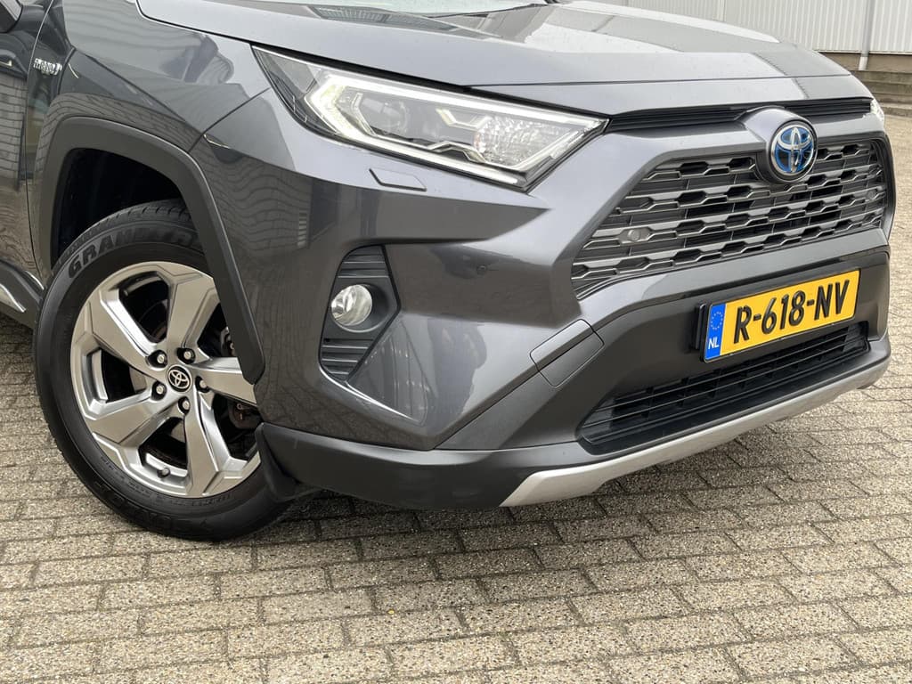 Toyota RAV4 2.5 Hybrid AWD Style thumbnail 42