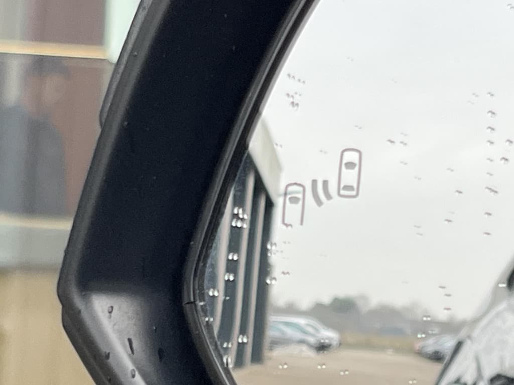 Toyota RAV4 2.5 Hybrid AWD Style thumbnail 49