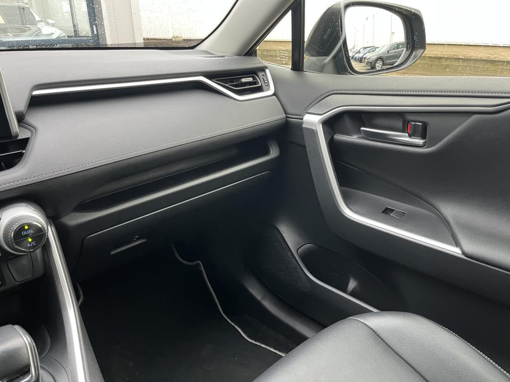 Toyota RAV4 2.5 Hybrid AWD Style thumbnail 76