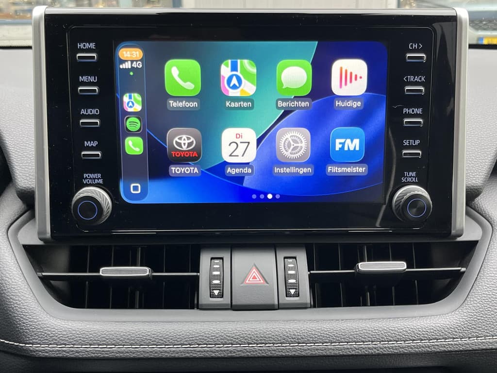 Toyota RAV4 2.5 Hybrid AWD Style thumbnail 9