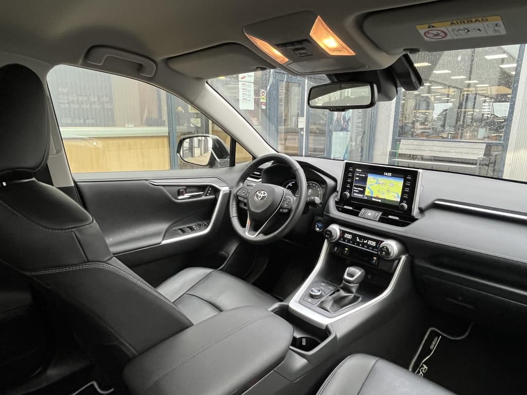 Toyota RAV4 2.5 Hybrid AWD Style thumbnail 84