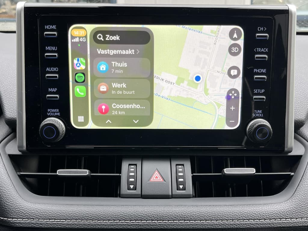 Toyota RAV4 2.5 Hybrid AWD Style thumbnail 10