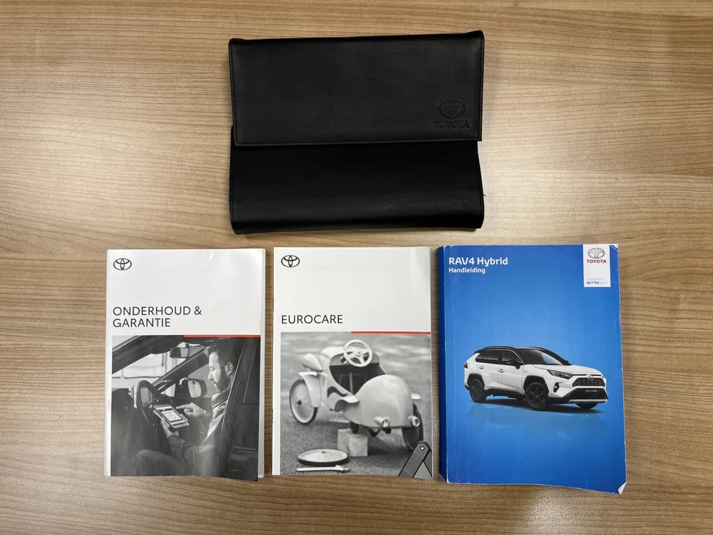 Toyota RAV4 2.5 Hybrid AWD Style thumbnail 94