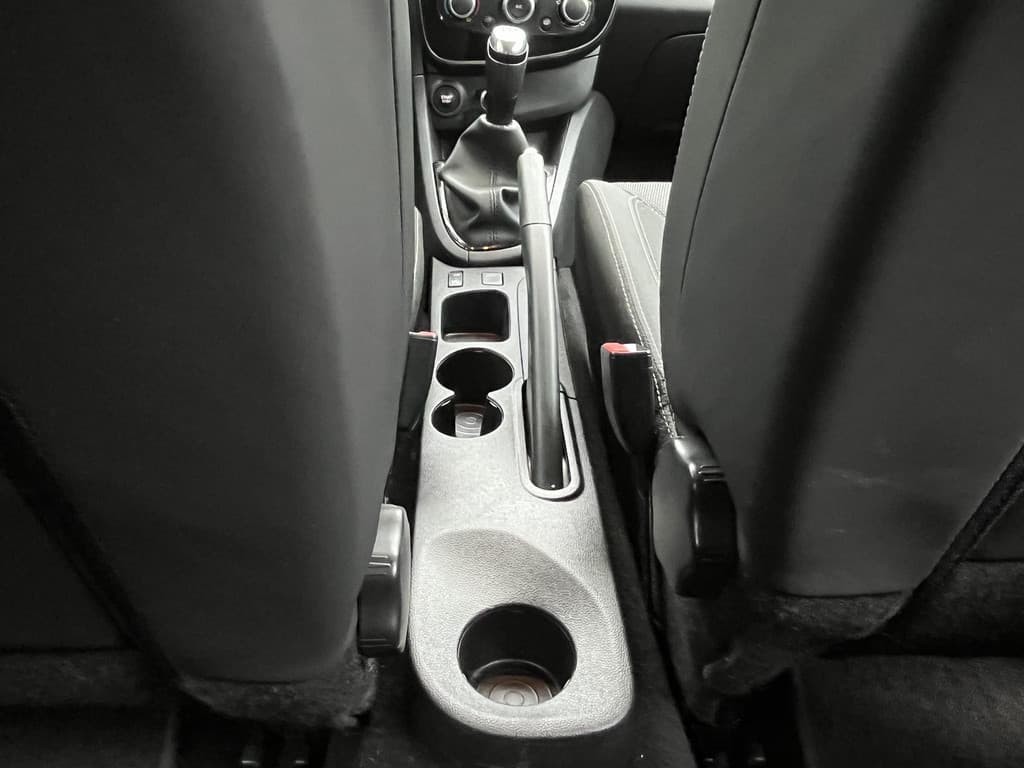 Renault Clio 0.9 TCe Zen thumbnail 24