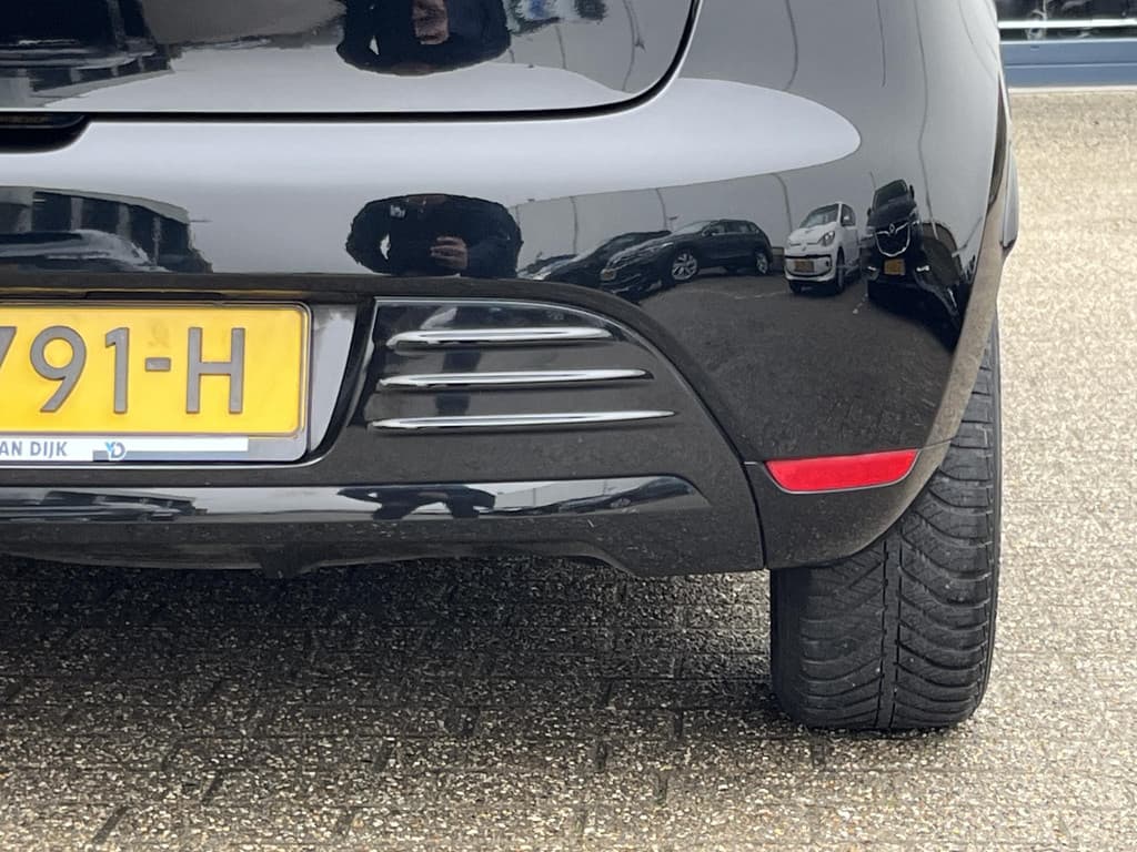 Renault Clio 0.9 TCe Zen thumbnail 40