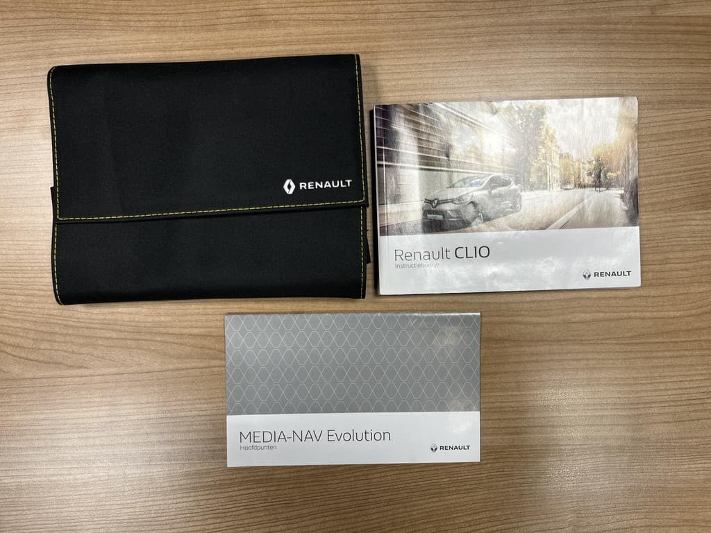 Renault Clio 0.9 TCe Zen thumbnail 72