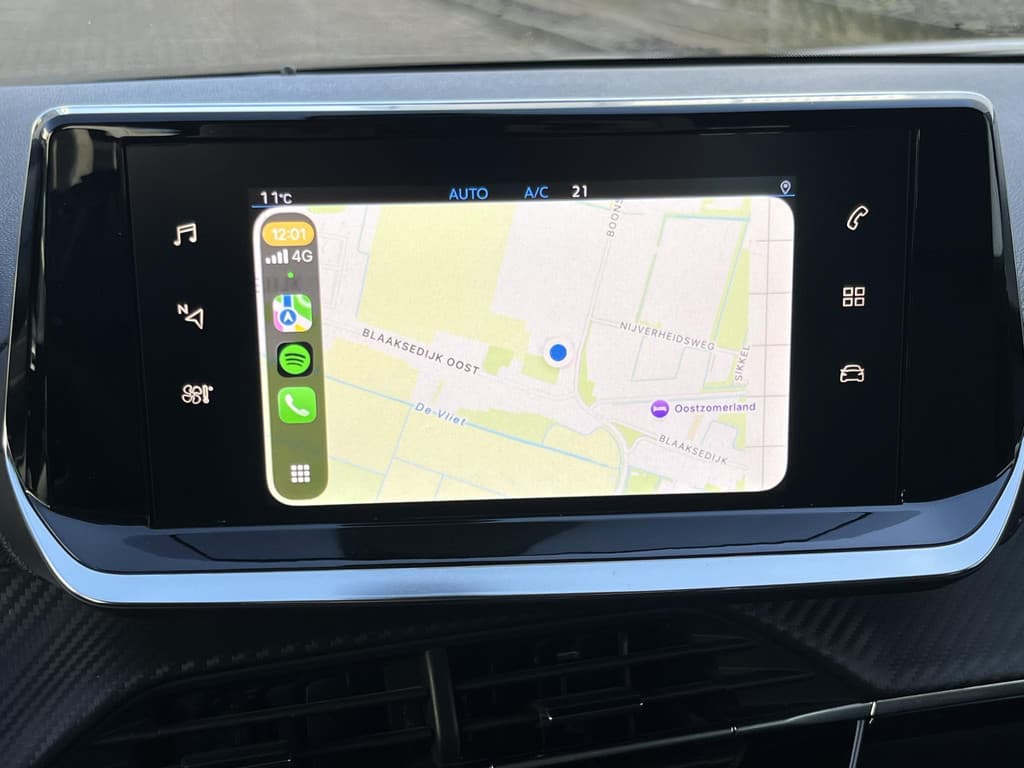 Peugeot 2008 1.2 PureTech Allure Pack thumbnail 63