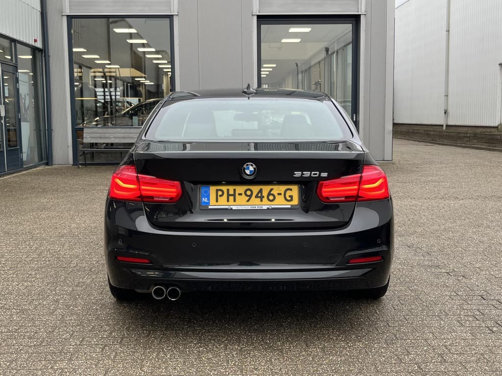 BMW 3-serie 330e High Executive thumbnail 17