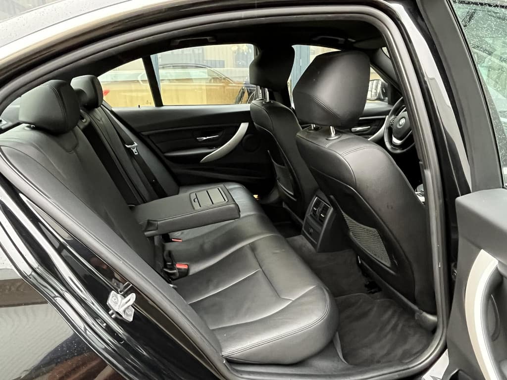 BMW 3-serie 330e High Executive thumbnail 20