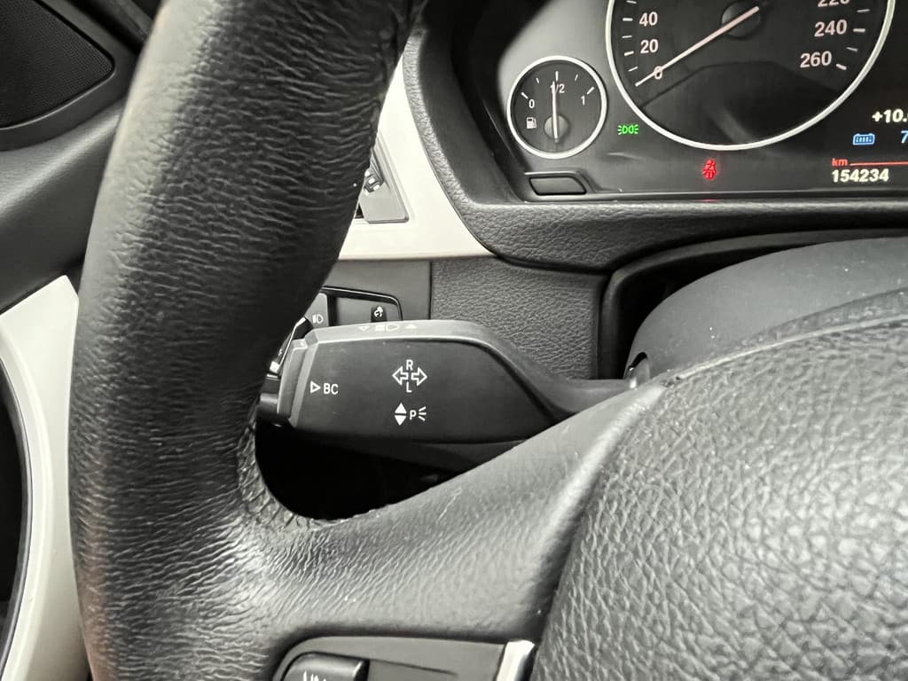 BMW 3-serie 330e High Executive thumbnail 29