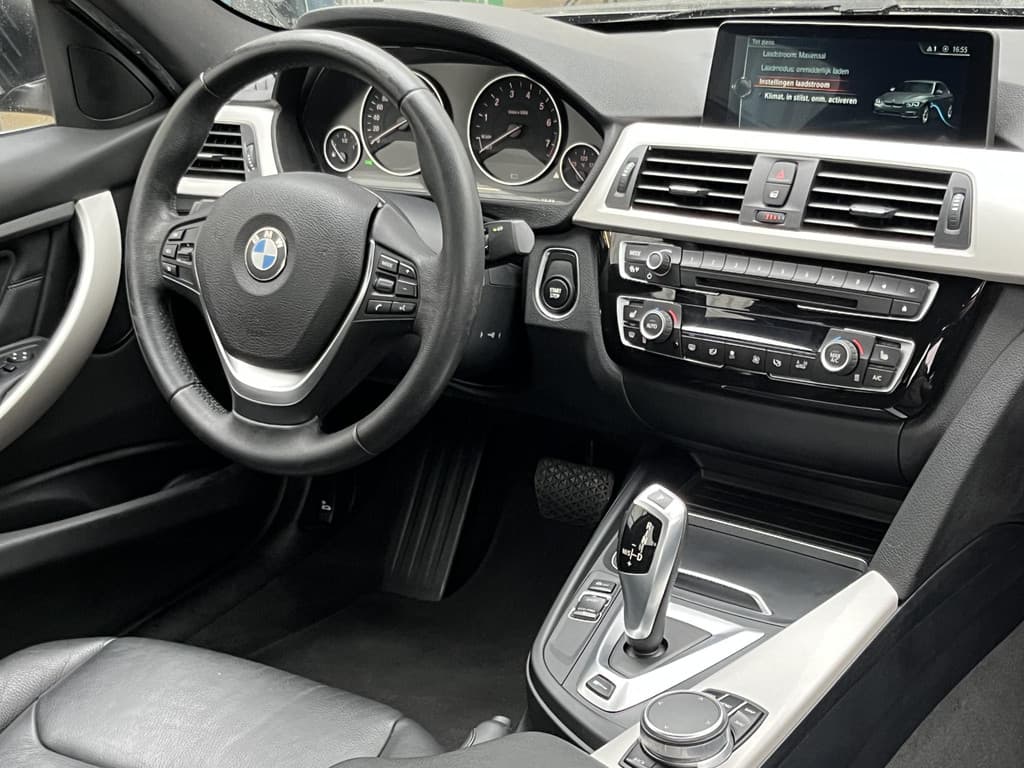 BMW 3-serie 330e High Executive thumbnail 46