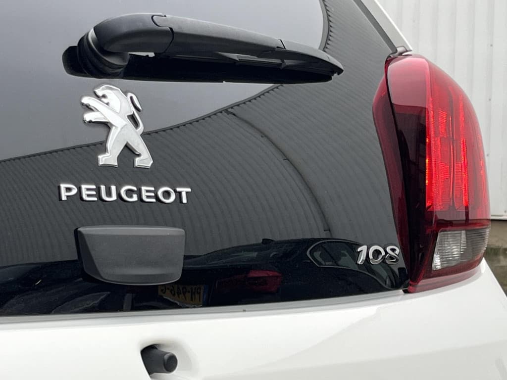 Peugeot 108 1.0 e-VTi Allure thumbnail 39