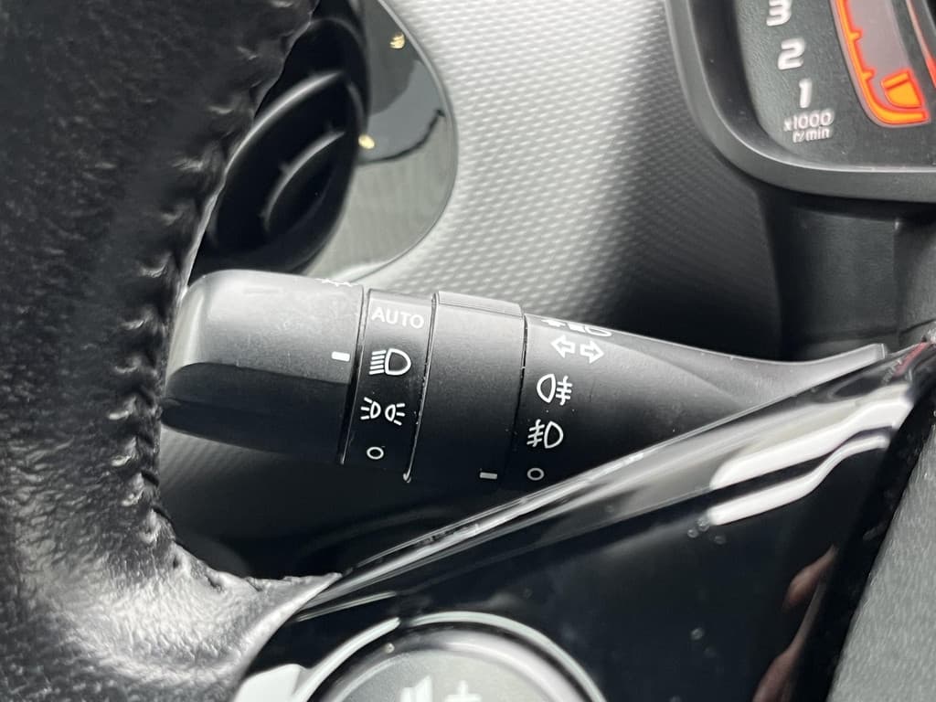 Peugeot 108 1.0 e-VTi Allure thumbnail 43