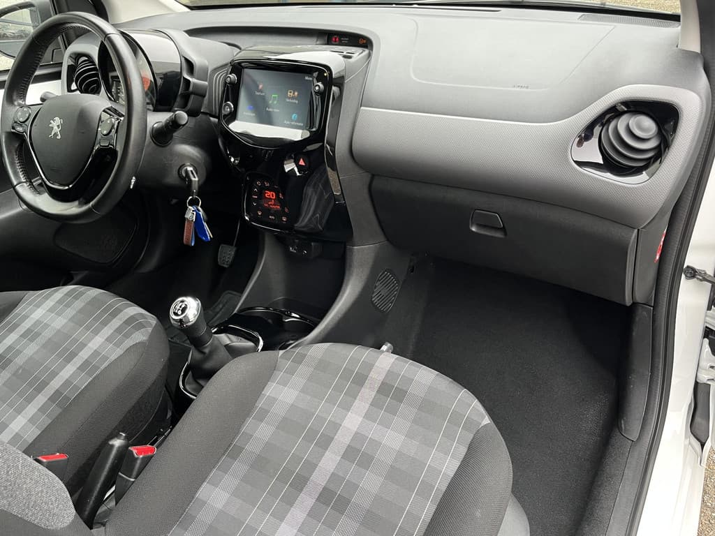 Peugeot 108 1.0 e-VTi Allure thumbnail 60