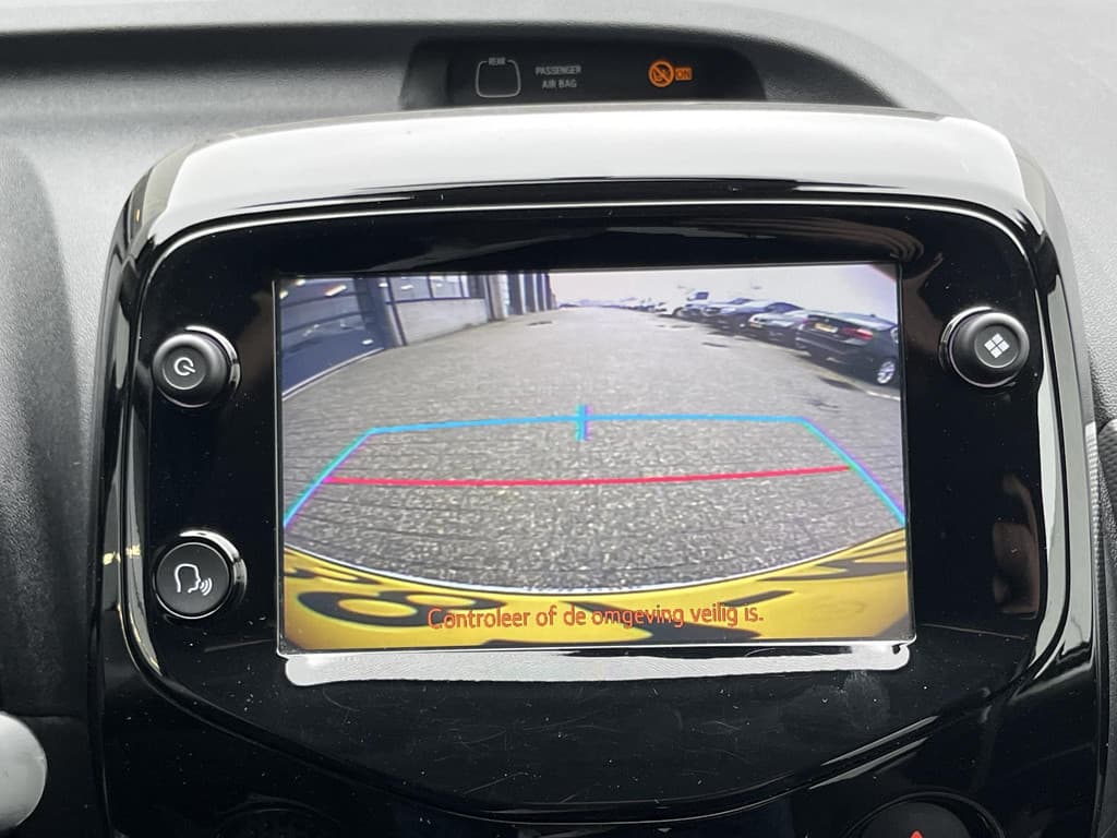 Peugeot 108 1.0 e-VTi Allure thumbnail 63