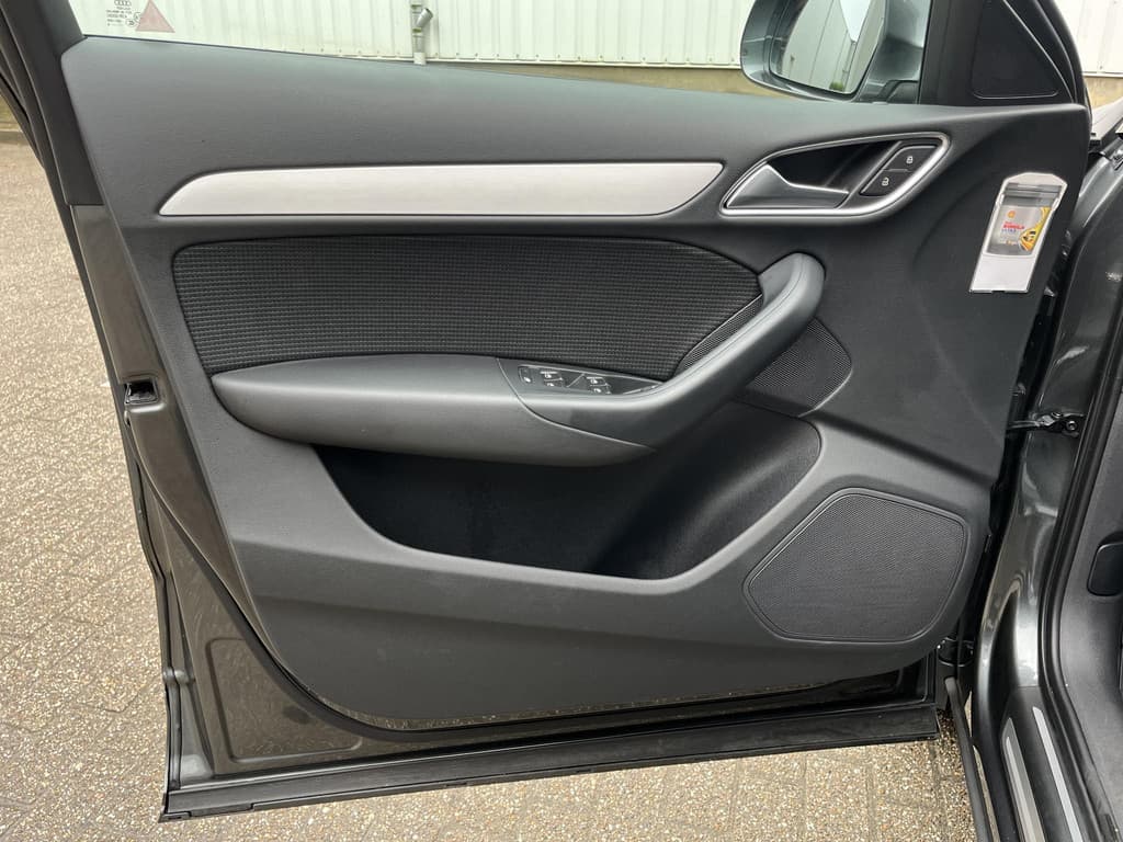 Audi Q3 1.4 TFSI CoD Sport Advance Sport thumbnail 11