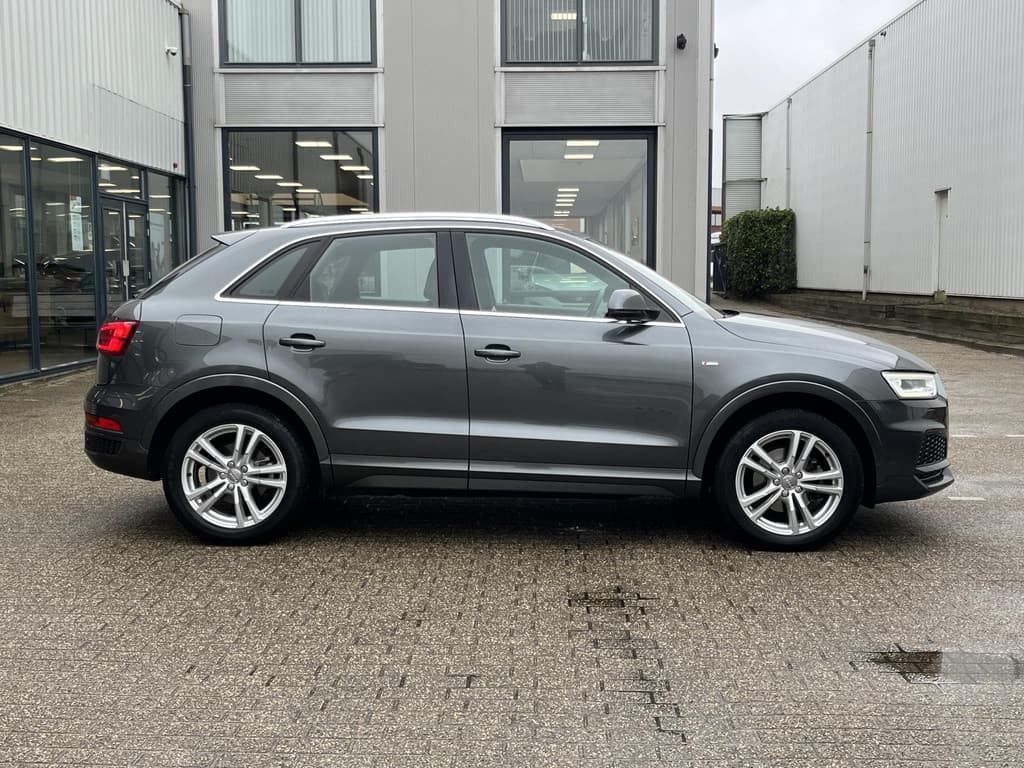Audi Q3 1.4 TFSI CoD Sport Advance Sport thumbnail 3