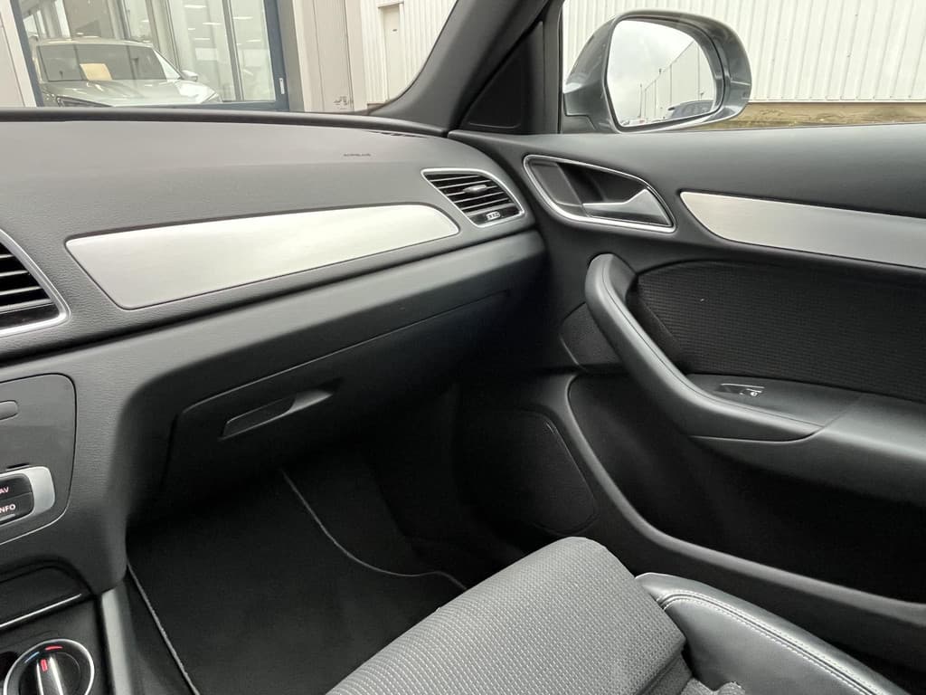 Audi Q3 1.4 TFSI CoD Sport Advance Sport thumbnail 69