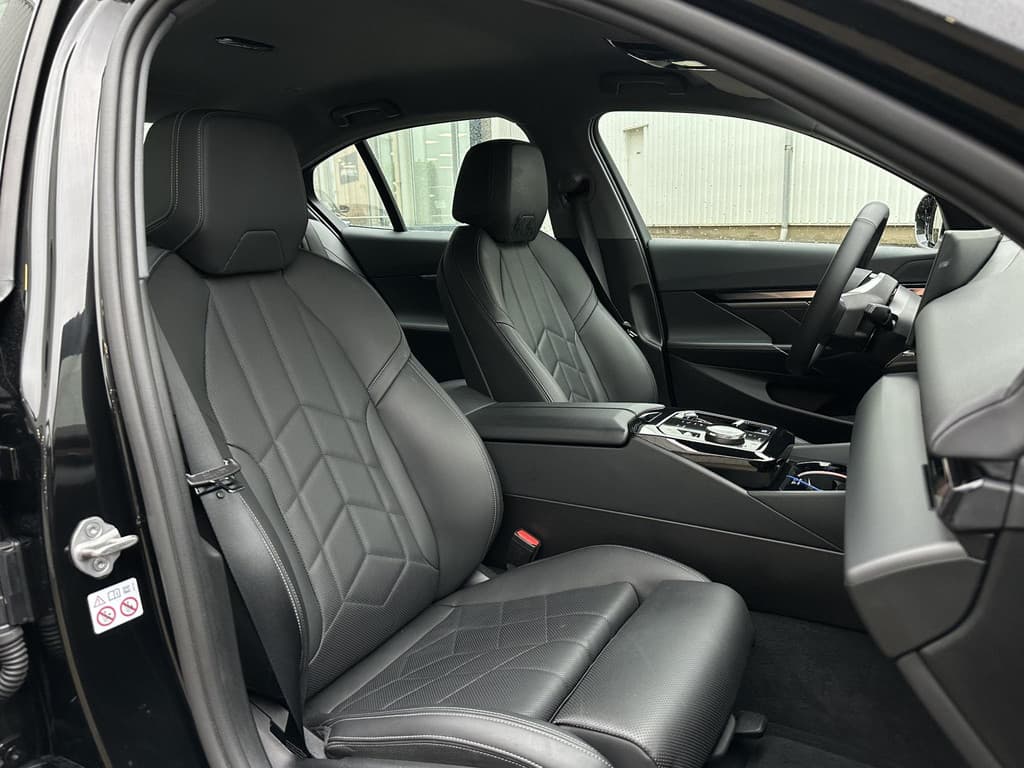 BMW I5 eDrive40 Business Edition 84 kWh thumbnail 15