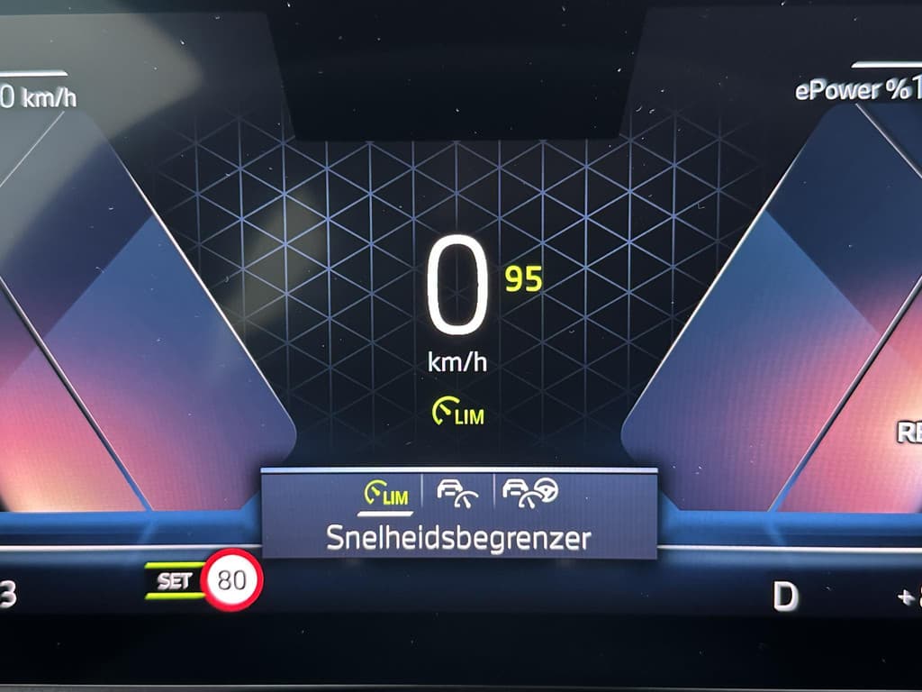 BMW I5 eDrive40 Business Edition 84 kWh thumbnail 17