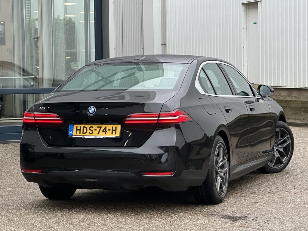 BMW I5 eDrive40 Business Edition 84 kWh thumbnail 32