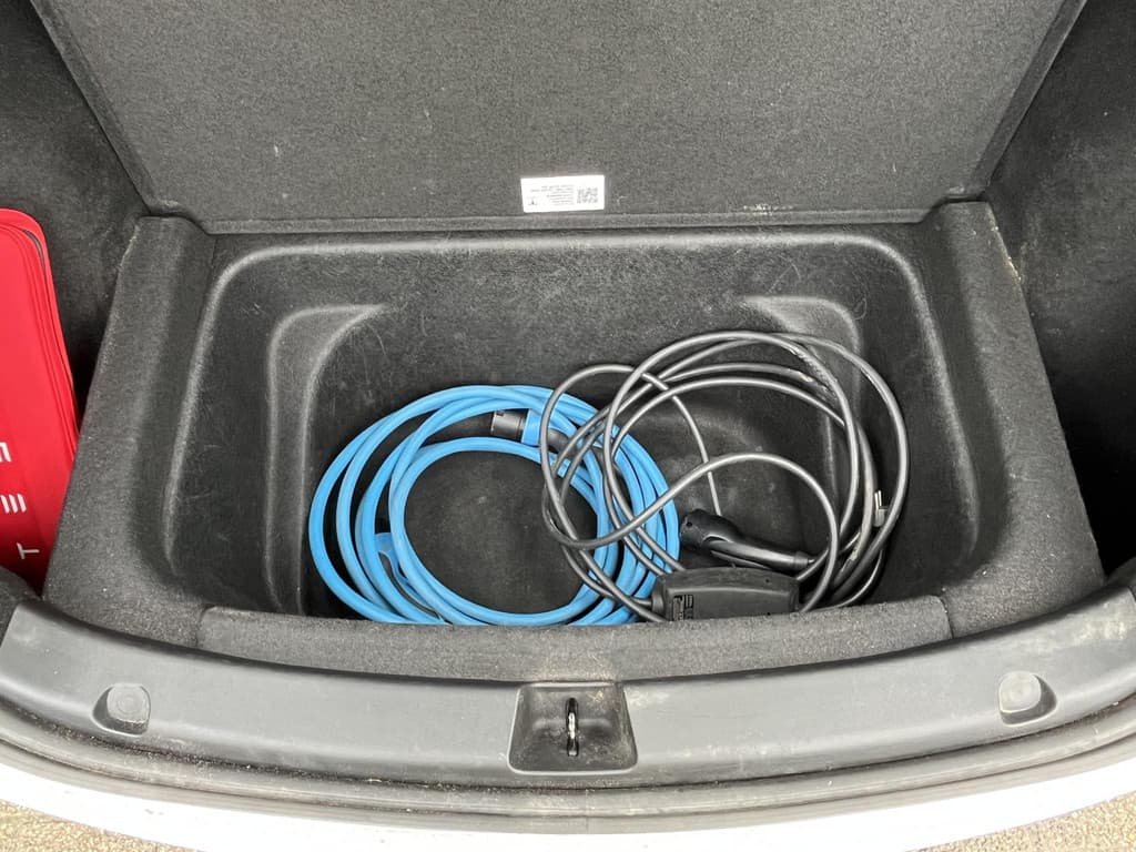 Tesla Model Y Performance AWD 75 kWh thumbnail 23